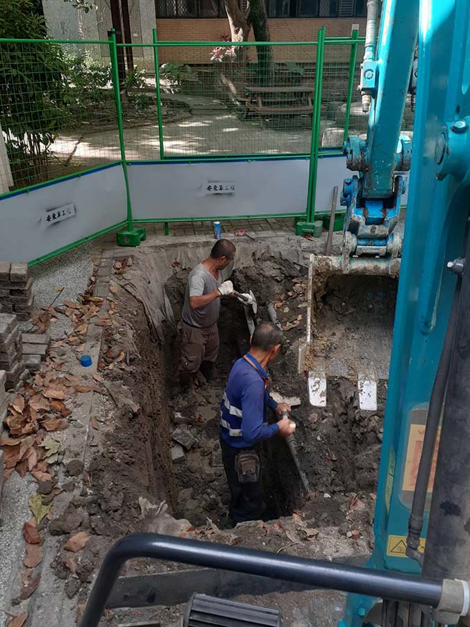 板橋區怪手管路開挖