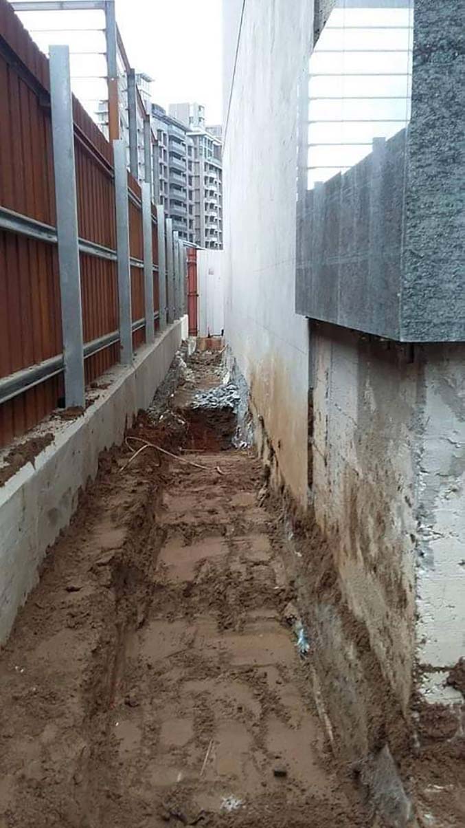 板橋區怪手挖土機